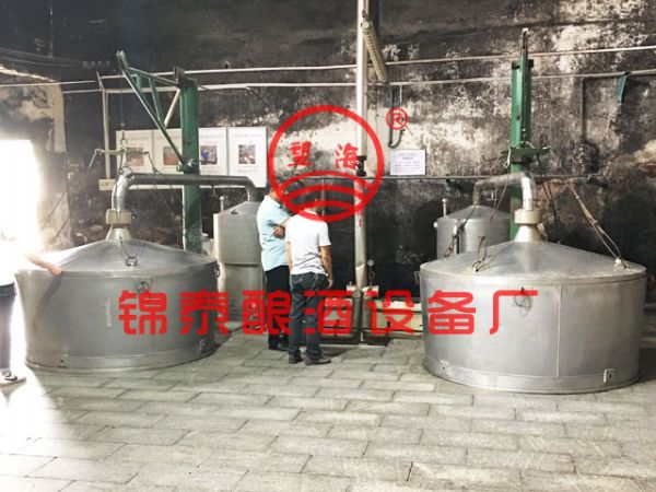 泰安市岱岳區(qū)錦泰釀酒設(shè)備廠為您分析購買釀酒設(shè)備需要注意哪些事項