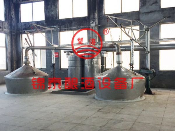 錦泰釀酒設(shè)備淺析釀酒企業(yè)如何選對釀酒設(shè)備